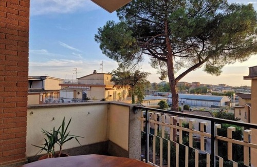 Torre Angela Apartment | Apartment for Groups or Families in Rome Center Tor Vergata metro C