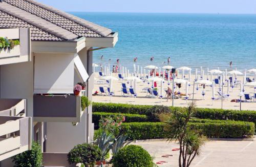 Silvi Marina Apartment | Apartment Green Marine- Palme- Ismare-7 by Interhome