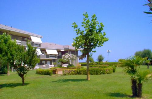 Silvi Marina Apartment | Apartment Green Marine- Palme- Ismare-7 by Interhome