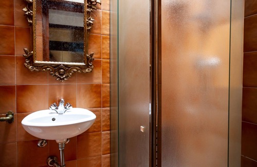 Old Town Apartment | Apartment in the historic center with private car parking