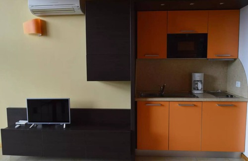 Cassone Apartment | Apartment Selene with Lake View, Shared Pool & Wi-Fi