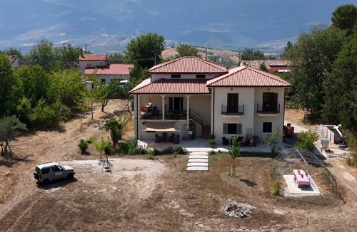 Bolognano Apartment | Apartment in the "Majella" National Park near the sea and mountains