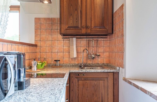 Chianciano Terme Apartment | Apartment 'La Loggia' with Mountain View, Shared Pool and Wi-Fi