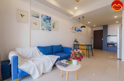Tan Binh Apartment | Apartment - Near TSN Airport - 2Br 2WC - Luxury