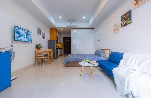 Tan Binh Apartment | Apartment near TSN Airport 1Br