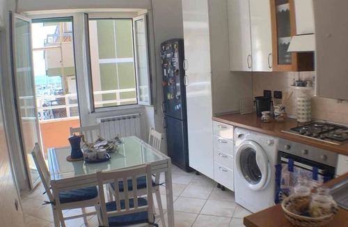 Nettuno Apartment | Apartment on the harbor Neptune
