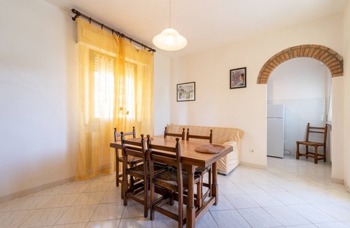 Cortona House | Apartment "Papà Giuseppe La Colombaia" with Shared Pool and Wi-Fi