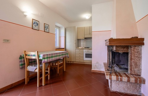 Sorano Apartment | Apartment 'Porcilaia' with Shared Pool, Private Terrace and Shared Garden