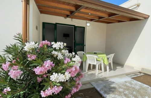 Scialara Apartment | Apartment 'Sabbia D'oro' with Shared Pool and Wi-Fi