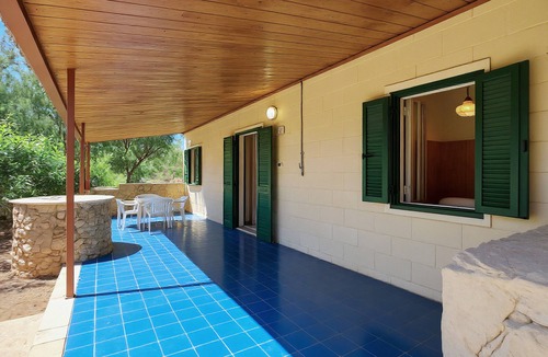 Scialara Apartment | Apartment 'Sabbia D'oro' with shared pool and Wi-Fi