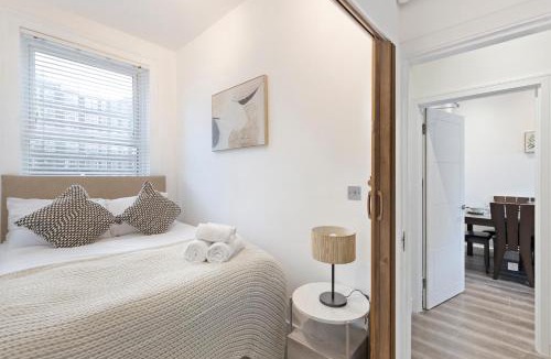 Haverstock Apartment | Apartment - Sleeps 11 - Hampstead HighStreet 5mins