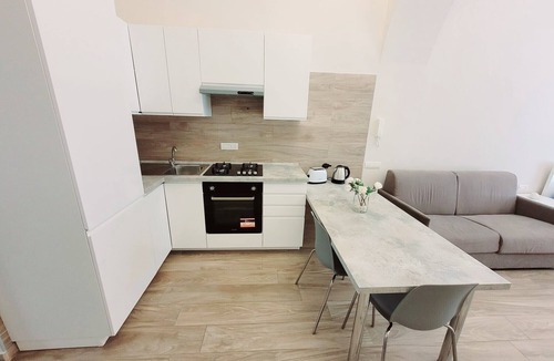 Salerno Apartment | Apartment 'Special House' with Wi-Fi and Air Conditioning