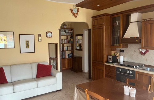 Montesilvano Apartment | Apartment 'Teresa Al Mare' with Balcony, Wi-Fi and Air Conditioning