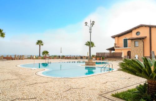 Tortoreto Lido Apartment | Apartment Tortoreto Vista Mare 2 by Interhome
