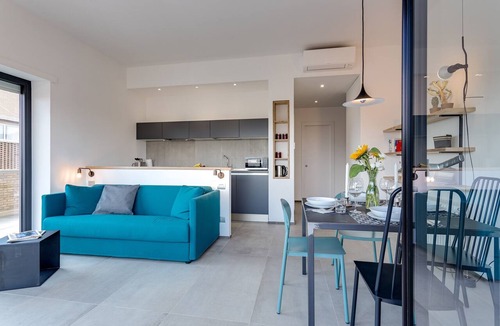 Quartiere XIII Aurelio Apartment | Apartment Vatican 5A | Terrace with view of Saint Peter's Basilica