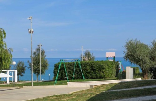 Torino di Sangro Apartment | Apartment Villagio Miramare in Torino di Sangro - 3 persons, 1 bedrooms
