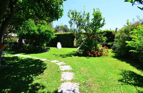 Panza Apartment | Apartment with garden 200meters from the Sea