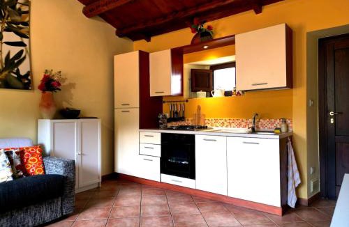 Introdacqua Apartment | Apartment with Sunny Balcony overlooking Introdacqua