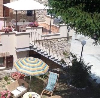 San Rocco Apartment | Apartment Wohnung in San Rocco mit Privatparkplatz by Interhome