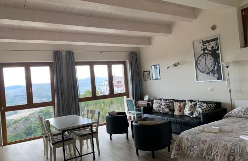 Castel del Monte House | Appartamenti Raggio di Sole