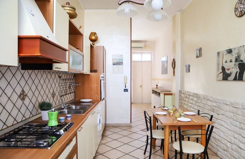 Naples City Centre Apartment | Appartamento all'Arenaccia by Wonderful Italy