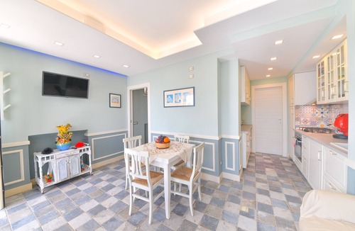 Lacco Ameno House | Appartamento con 1 Camera da Letto - Belgodere Apartments