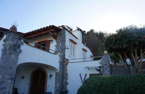Ischia Porto Apartment | Appartamento Indipendente - Maison de Charles Ischia