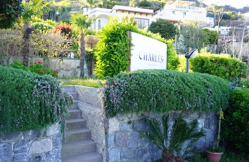Ischia Porto Apartment | Appartamento Indipendente - Maison de Charles Ischia