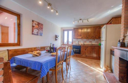 Gianola House | Appartamento o Dépendance - 2 Soluzioni Abitative a Pochi Passi dal Mare