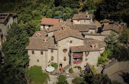 Roccafluvione Apartment | Appartamento Templari