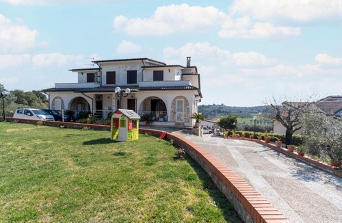 Priverno House | Appealing holiday home in Priverno with garden