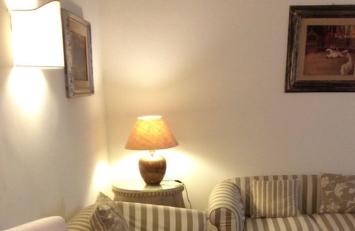 Salario Apartment | Apt Palazzo 1905 in centre Rome with private patio, very quiet, WiFi and air/con