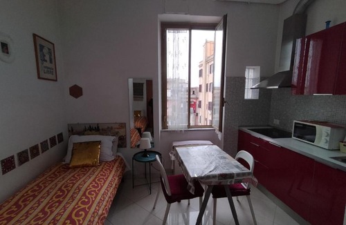 Pigneto Apartment | Aquila 52