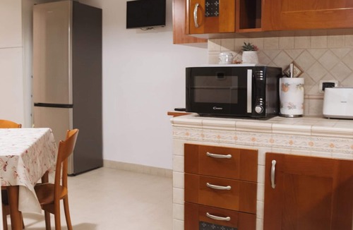 Pigneto Apartment | At Emy's House 5 places 1min MetroC and 10 from Center