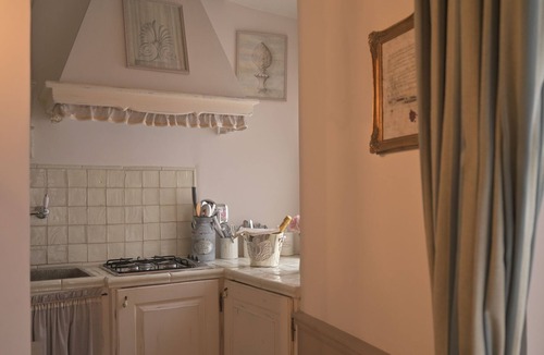 Vignanello Apartment | At Handel's Refreshment House