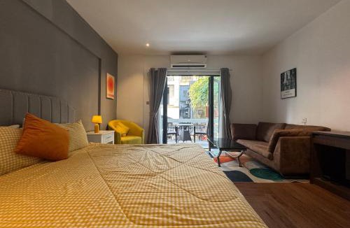 Truc Bach Apartment | Atlantis Nguyen Truong To