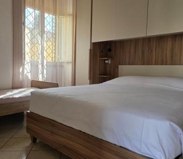 Zona XVI Torrenova Apartment | Aurora Residence Tor Vergata-Metro C Torrenova, Free Parking and WiFi