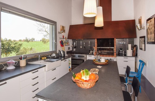 Ischia di Castro House | Awesome home in Ischia di Castro