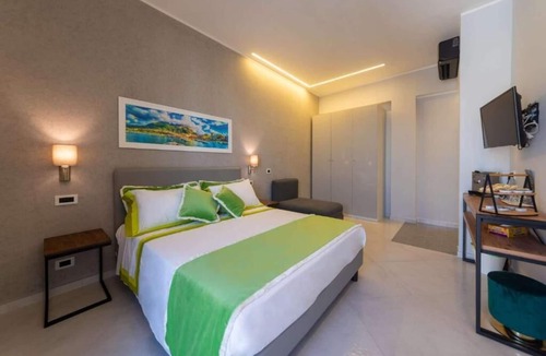 Ischia Porto Hotel | B&B La Piazzetta