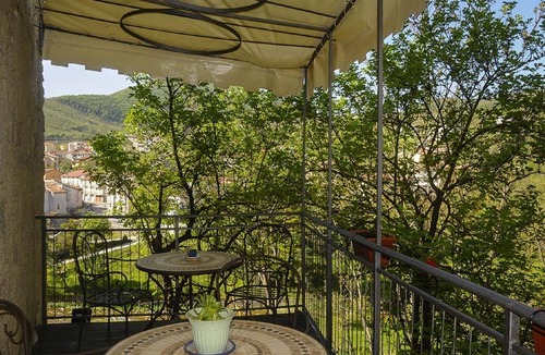 Brienza Bed & Breakfast | B&B La Voce del Fiume: room "Amethyst"