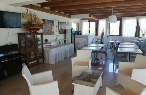 Chiesiola Bed & Breakfast | B&B Palazzo Manfredi Vieste, Fronte mare con Parcheggio