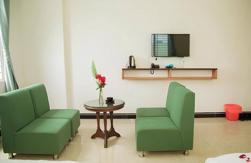 Pleiku Hotel | Bao Tran Hotel Pleyku - by BAY LUXURY