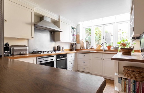 Lancaster Gate House | Bark Place III - Four Bedroom House, Sleeps 7