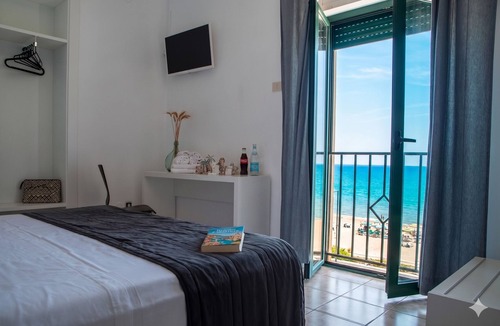 Minturno Hotel | Baron Beach Hotel