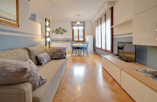 Castello Apartment | BASILICA~Terrace