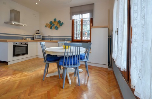 Castello Apartment | BASILICA~Terrace