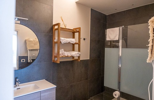 Pesaro Bed & Breakfast | Bea&Berto | Complete apartment in the hills, a stone's throw from the sea