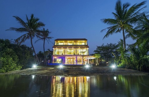 Hoi An Villa | BEAUTIFUL, 6 BED, 7 BATH PRIVATE POOL & BEACH VILLA. AMAZING VIEWS & SERVICE :-)