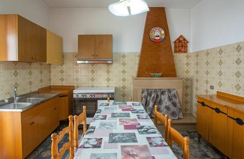 Peschici Apartment | Beautiful apartment for 7 guests with WIFI, TV, terrace and pets allowed