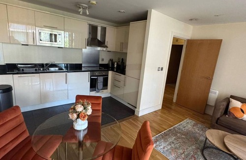 South Bank Apartment | Beautiful apartment for 2 people with WIFI, TV and balcony